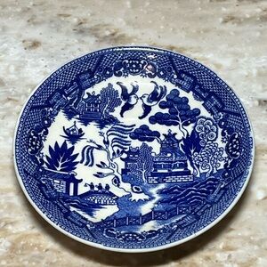 Vintage BLUE WILLOW Saucer Tea Plate Made in Occupied Japan 5.75"